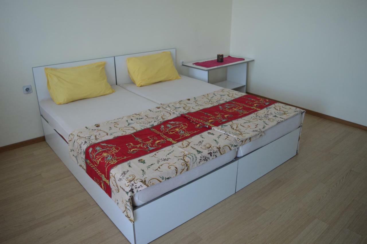 Happy Vacation 2 Apartment Varna Ngoại thất bức ảnh
