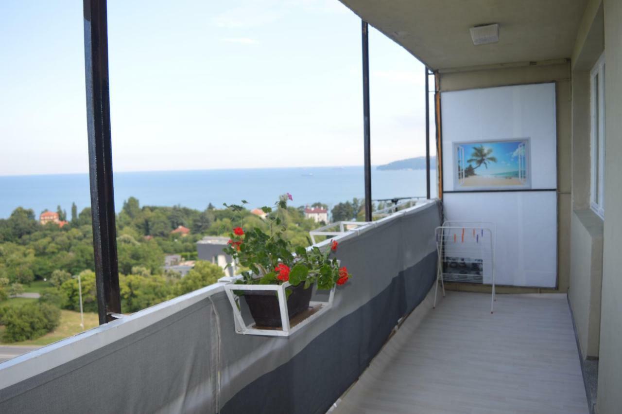 Happy Vacation 2 Apartment Varna Ngoại thất bức ảnh